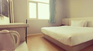 7 Days Inn Beijing West Passenger Station Maliandao - 7