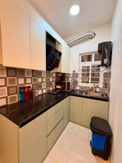 Sohitha Stays Resort Style 1BR Apt Amoret Home - 7