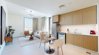 Vacationer Holiday Homes I Lux 1 Bed I Creek Harbour I Stunning Skyline Views - Dubai - 3