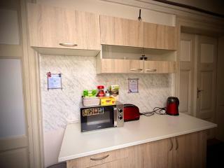 Just 3 min Walk Old Town Center private room C - 4
