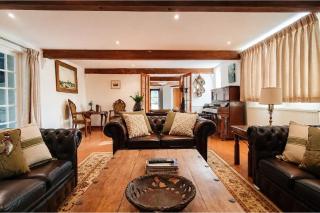 Sharvels Oast House - Pool Tennis Luxury Home - 5