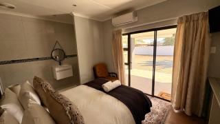 Swizzs Guest House - De Aar - 3