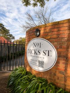 No 1 Dicks Street Apartment - 8