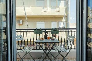 3BR Old Town Retreat - 2min Walk to Sea - 8