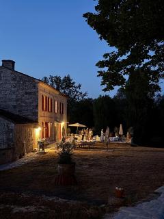 La Maison Rouge - 2