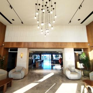 Selina bay resort m - 1