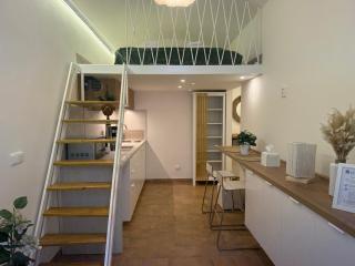 Bella Bohemia Mezzanine with Terrace - 9