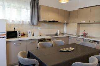 City Haven 2 - 7