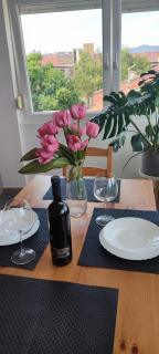 Val Boutique Apartment Terrace & Free Parking - 9