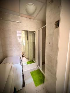 Just 3 min Walk Old Town Center private room E - Prague - 5