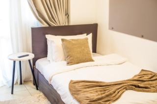Mini Studio Pool Wi-Fi Polo 2 mins Airport - 2