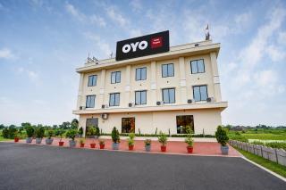 Hotel O Tirupati Marriage Garden - 0
