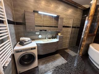 Ferienhaus MILA - Pool, Sauna, Whirlwanne, 5000qm Privatgelände mit Bolzplatz - 1