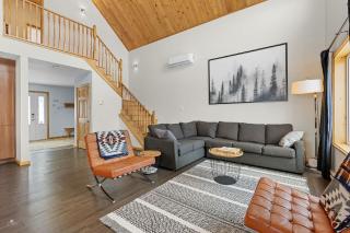 Spa & Pool Table - Le Boreal - 3