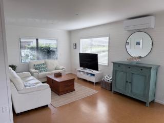 Hahei Beach House - 3 Bedroom - 8