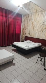 Hotel HL Taguatinga - 1