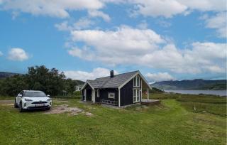 3 Bedroom Lovely Home In Hol - 3