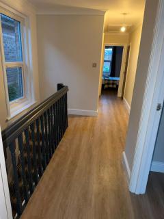 Modern Bournemouth House 4 Bed Sleeps 8 New - 2