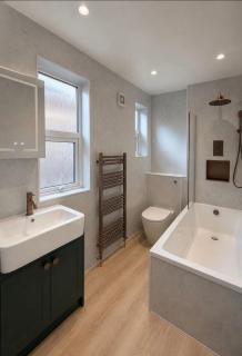 Modern Bournemouth House 4 Bed Sleeps 8 New - 1