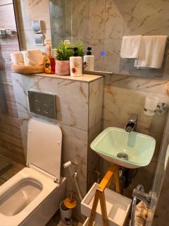 Luxury Studio MM Bonapriso - 2