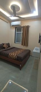 Hotel Sai Vandan - 1