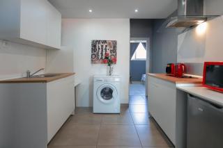 Acropolis view, near Monastiraki 2br 2 bathrooms RED - 2