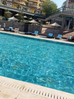 Luxury apartment with a swimming pool - 1