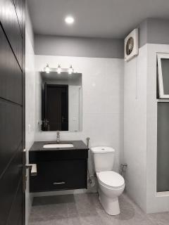 Zameen opal luxury apartments - 1