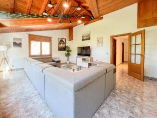 Barthe Holidays I Gran apartamento en el pueblo de Pal 8PAX I Terraza, Vistas al valle, Ideal para familias o grupo, Pet friendly I Rider - 4