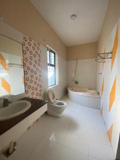 Family Guest House - 6