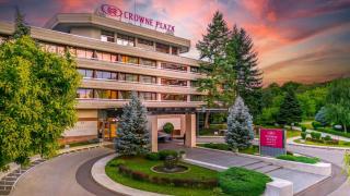 Crowne Plaza Bucharest by IHG - 4