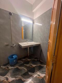 Hotel Deans - 6
