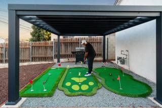 Triple Hot Tub Heaven Fire Pit and Game room - 1