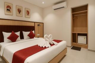 Hotel Vyom Residency - 1
