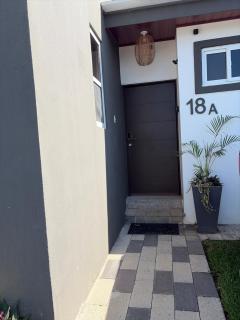 New, Peaceful Bonavista Home! - 9