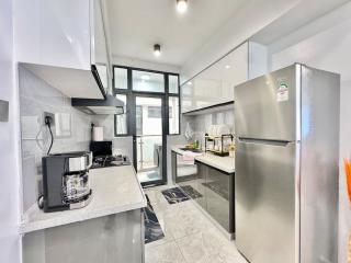 M&E Luxury Suites, Kilimani - 2-Bedroom Fully-Furnished Apartment - 7