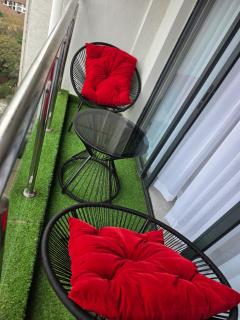 M&E Luxury Suites, Kilimani - 2-Bedroom Fully-Furnished Apartment - 5