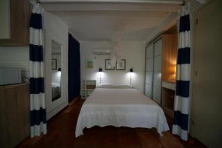 Spacious Beachfront Studio - Pool Hiking Surfing - South - 6