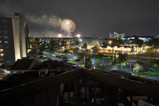 Fireworks View King Balcony Studio Near Universal - 9