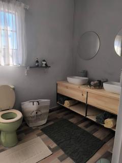 Dung Beetle Cottage - 2