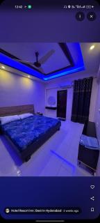 Hyderabad Inn Guest House - 0