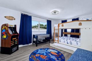 NEW Pool Pingpong Foosball - Sleeps 11 - 7