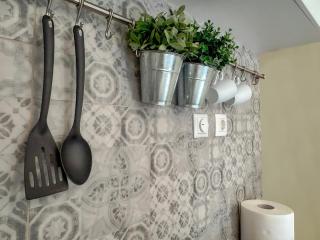 Cozy Plaka City Centre suite - 5