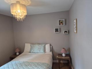 One Bedroom Apartment Minutes from Gorey - 0
