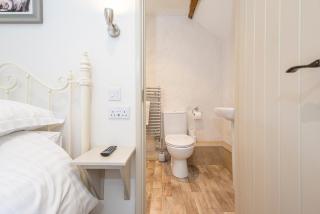 Carew Cottage - 1