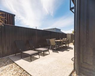 Container on Callista - Modern Coastal Escape - 1