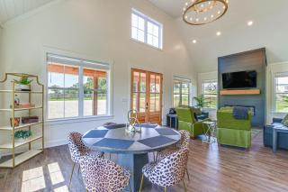 Brand New, Hot Tub & Porch, Near Nolin Lake! - 0