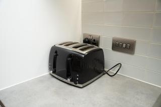 Elevate Stays Cosy Apt 2BR - 4