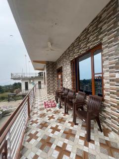 The Landing House Bir - 2