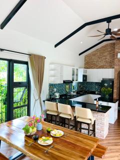 Blue Nose 3BR Private Villa near Ong Lang Beach - 8